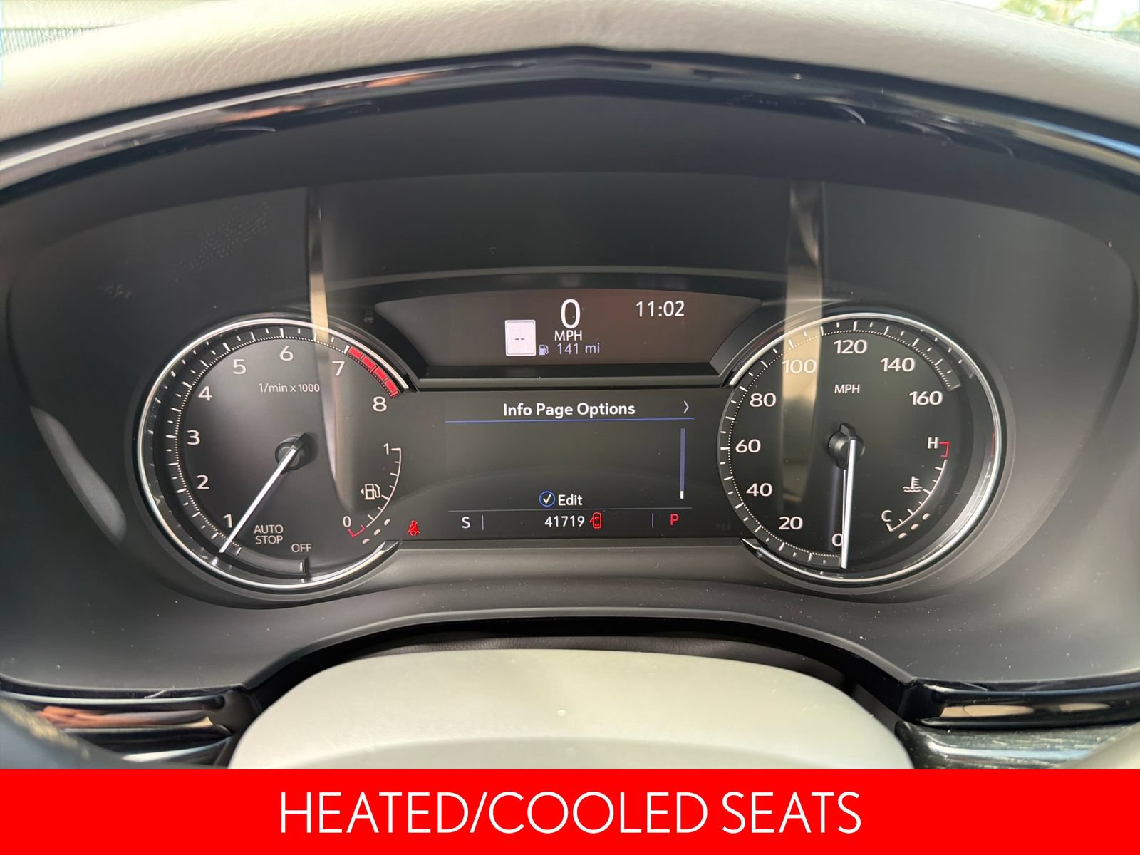 Used 2022 Cadillac XT6 Premium Luxury FWD image 16