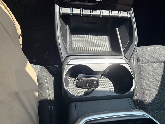 New 2027 GMC Terrain Elevation AWD/4WD image 17