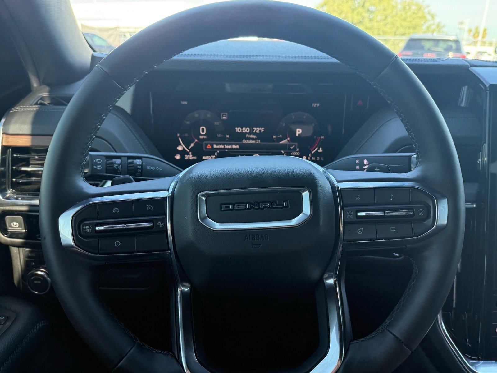 Used 2025 GMC Yukon Denali image 25