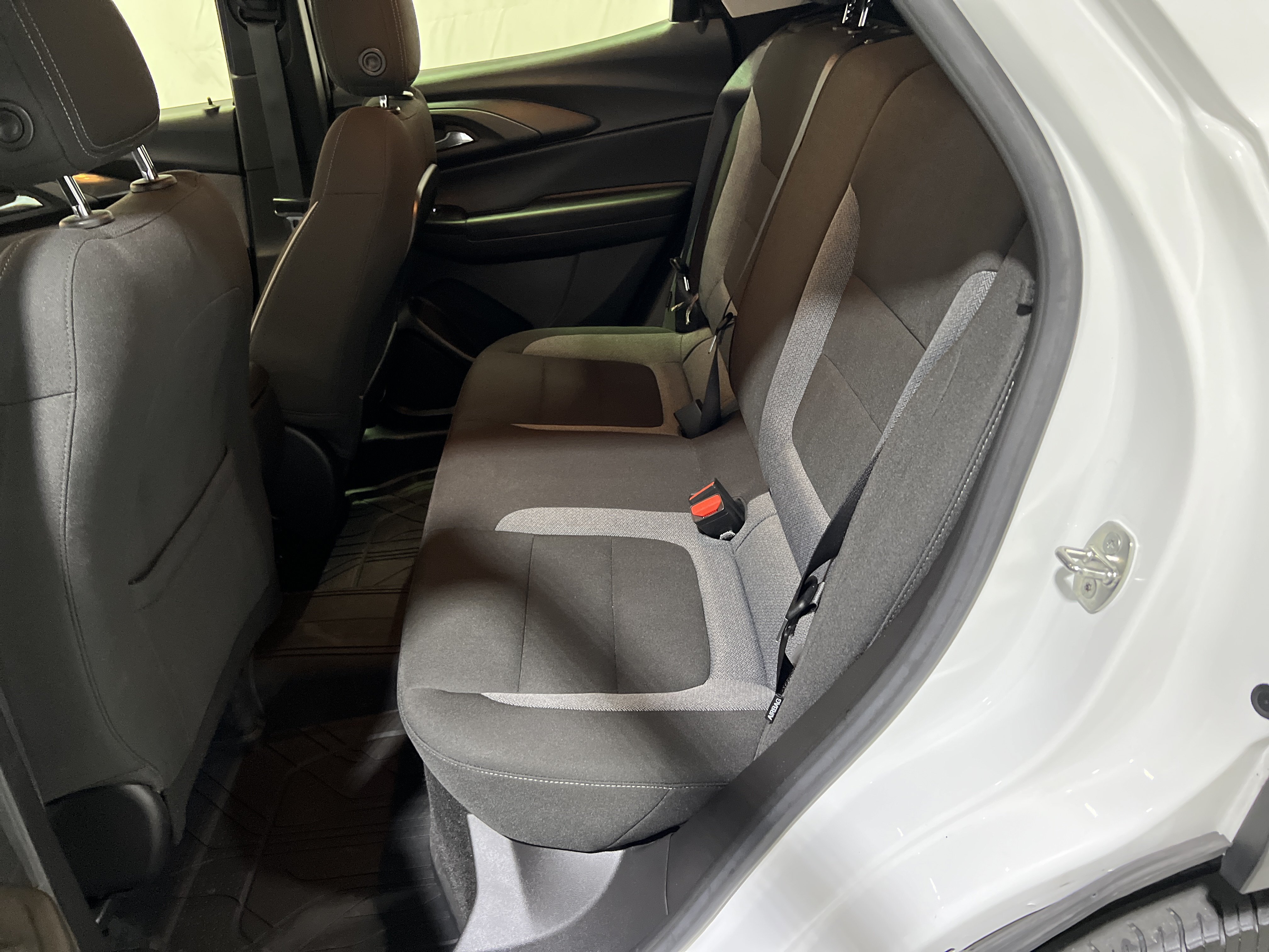Certified 2023 Chevrolet TrailBlazer LT w/ Convenience Package AWD/4WD image 16
