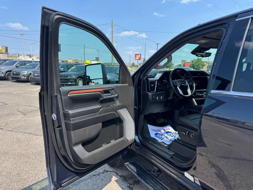 Used 2024 GMC Sierra 2500 Denali w/ Denali Reserve Package image 12
