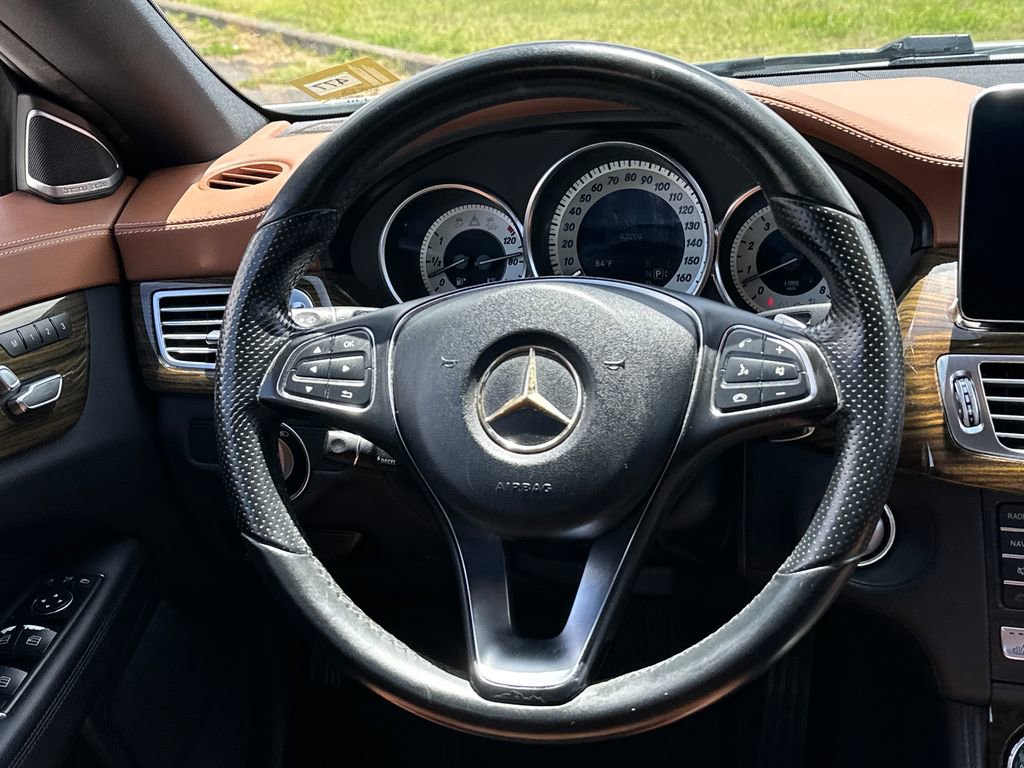 Used 2015 Mercedes-Benz CLS 400 image 17