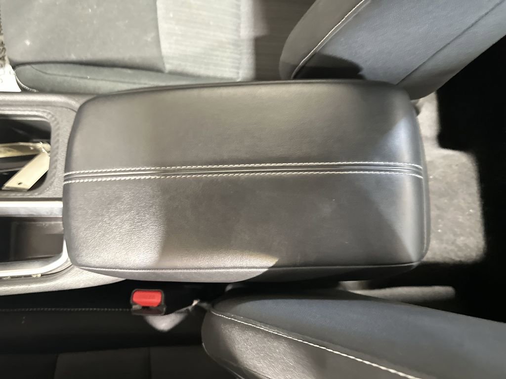 Used 2023 Nissan Sentra SV image 21