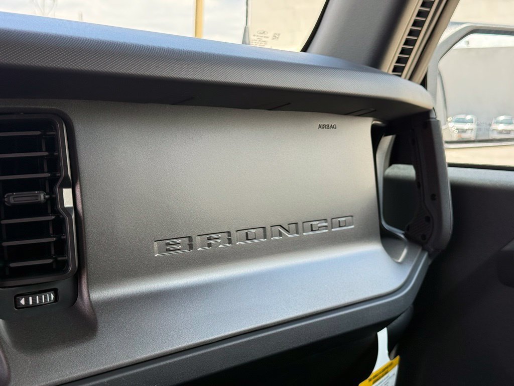 New 2026 Ford Bronco Big Bend AWD/4WD image 8