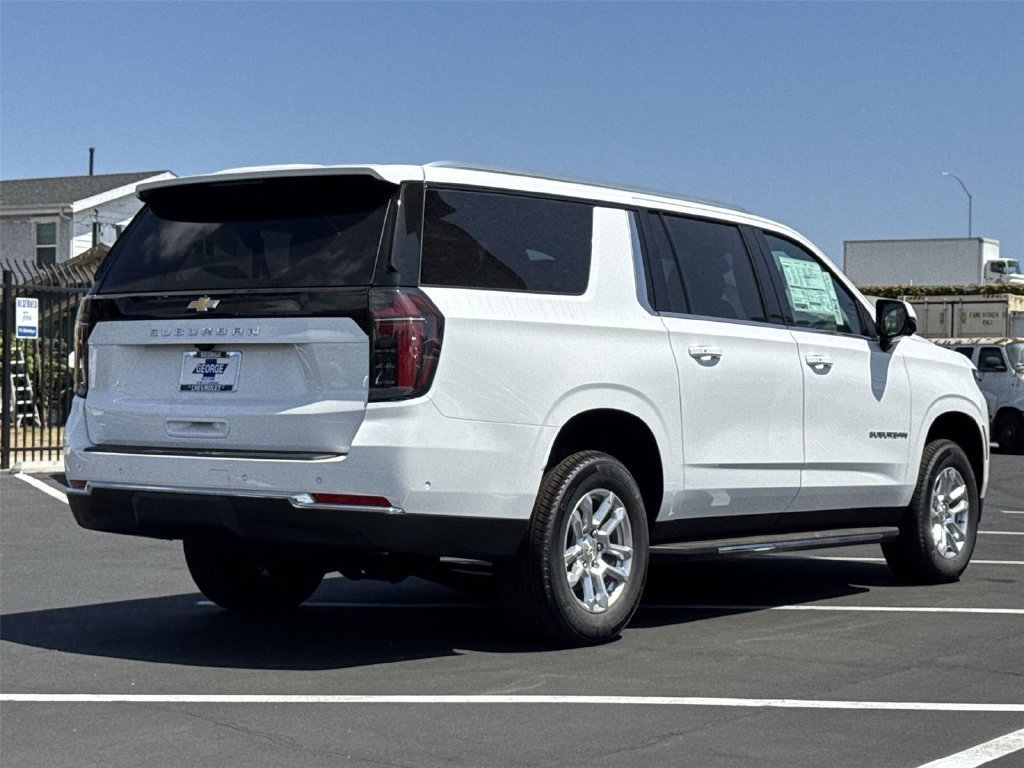 New 2026 Chevrolet Suburban LS RWD image 5