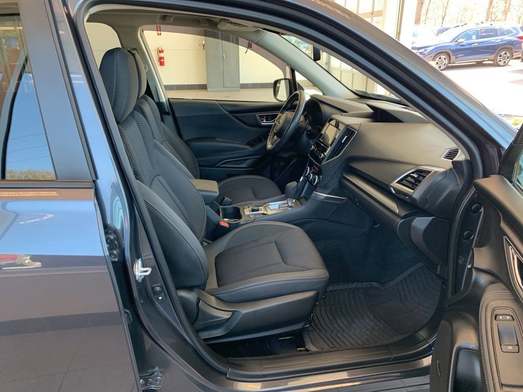 Certified 2024 Subaru Forester Premium AWD/4WD image 23