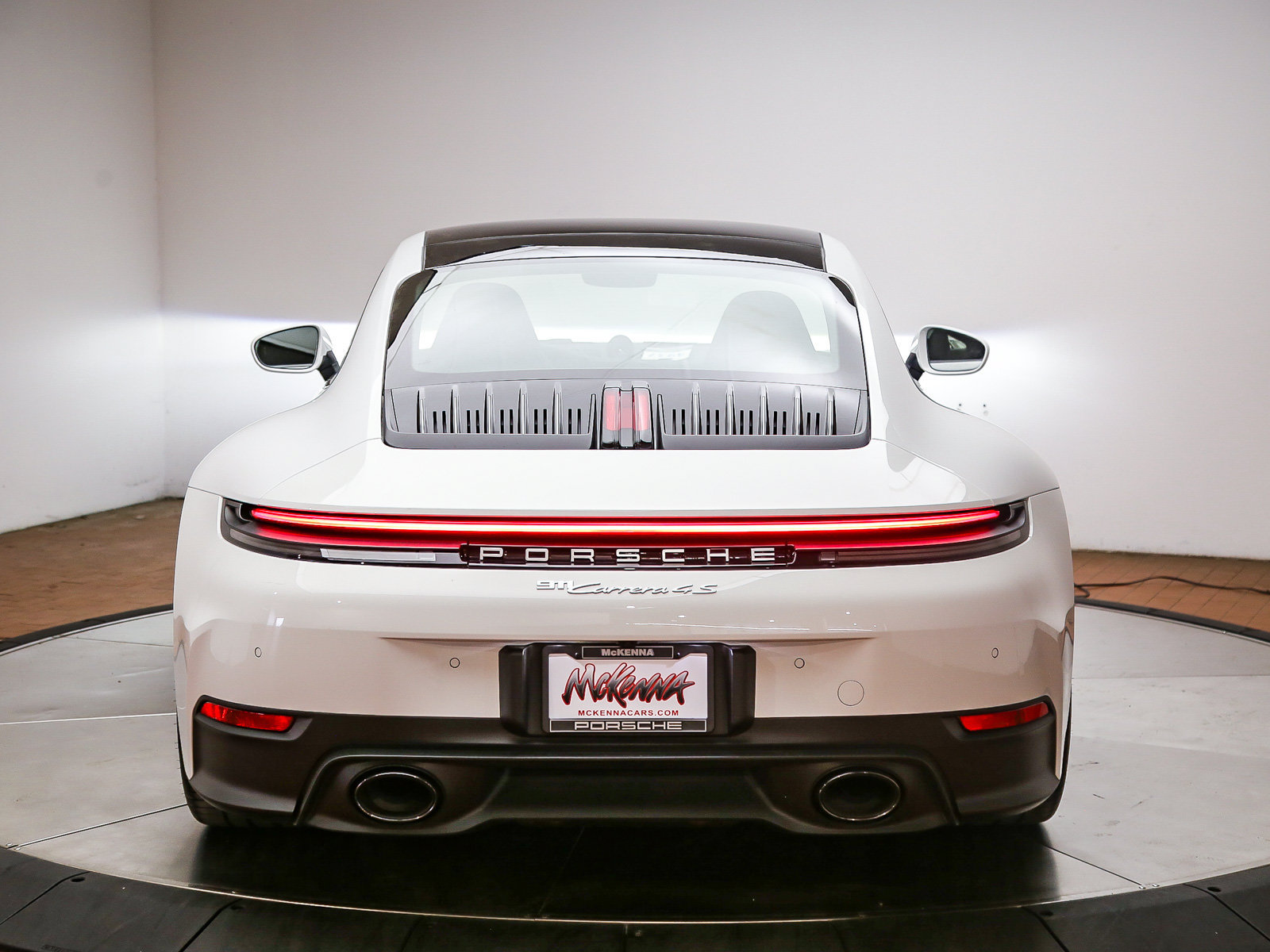 Used 2026 Porsche 911 Carrera 4S AWD/4WD image 7