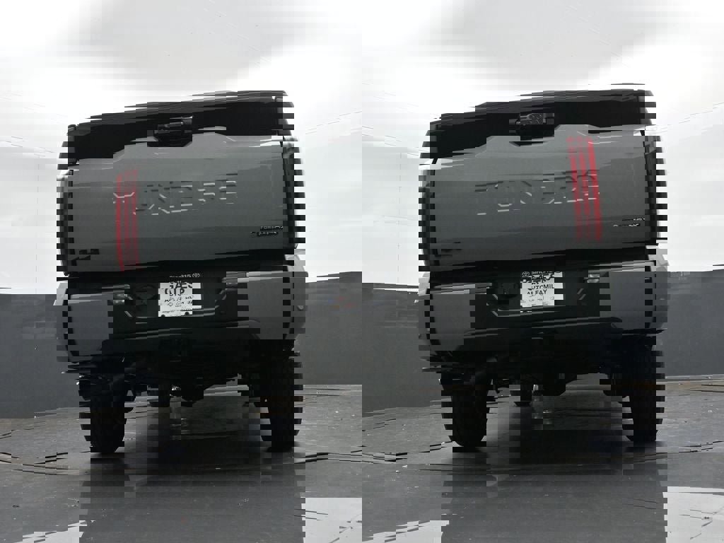 New 2026 Toyota Tundra Platinum image 32