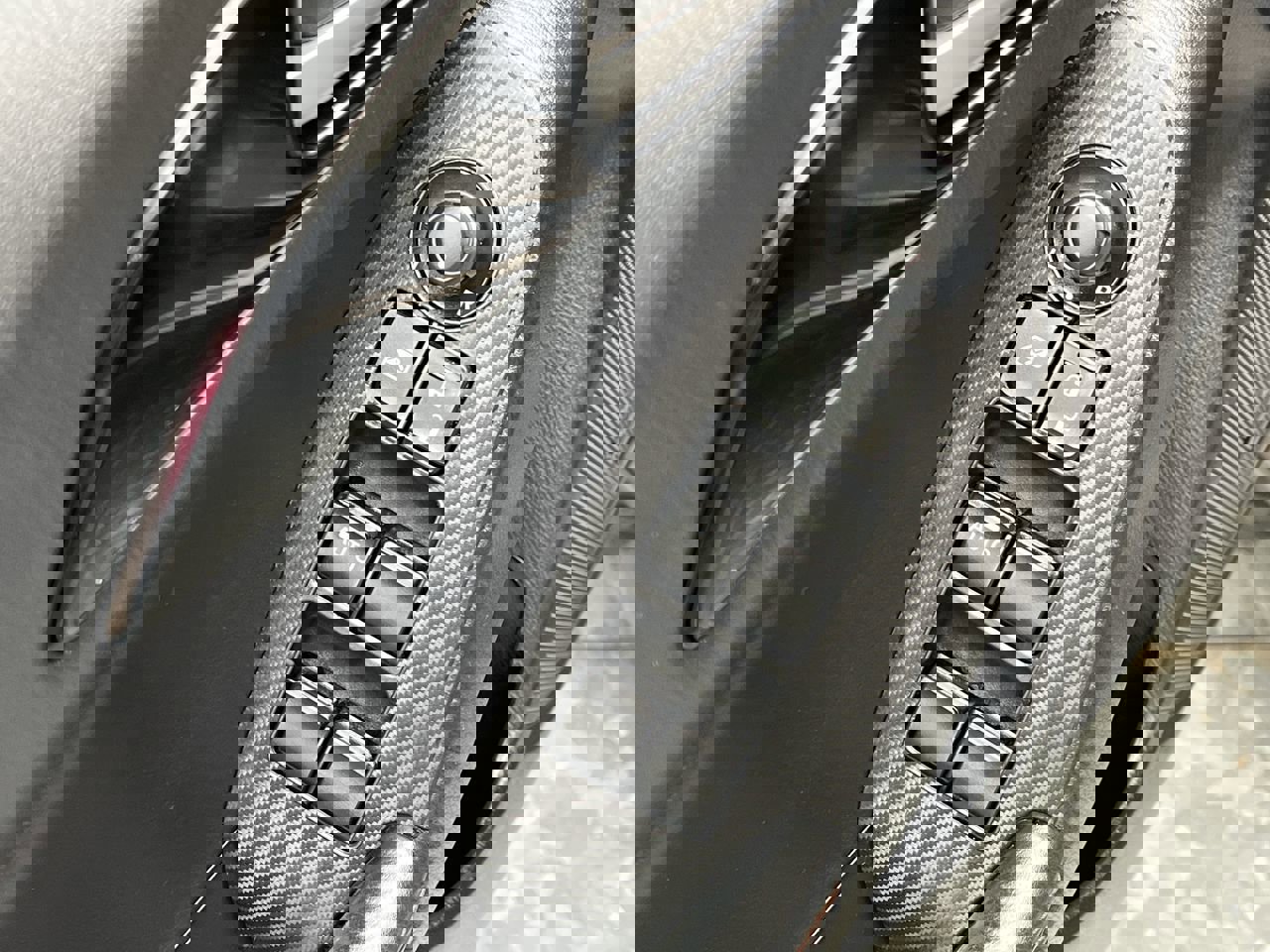 Used 2016 MAZDA MAZDA3 i Grand Touring image 8