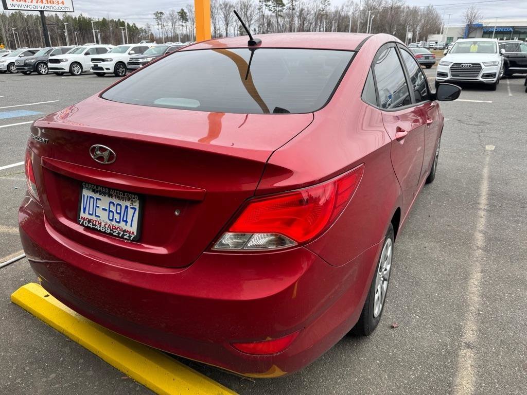 Used 2017 Hyundai Accent SE image 4