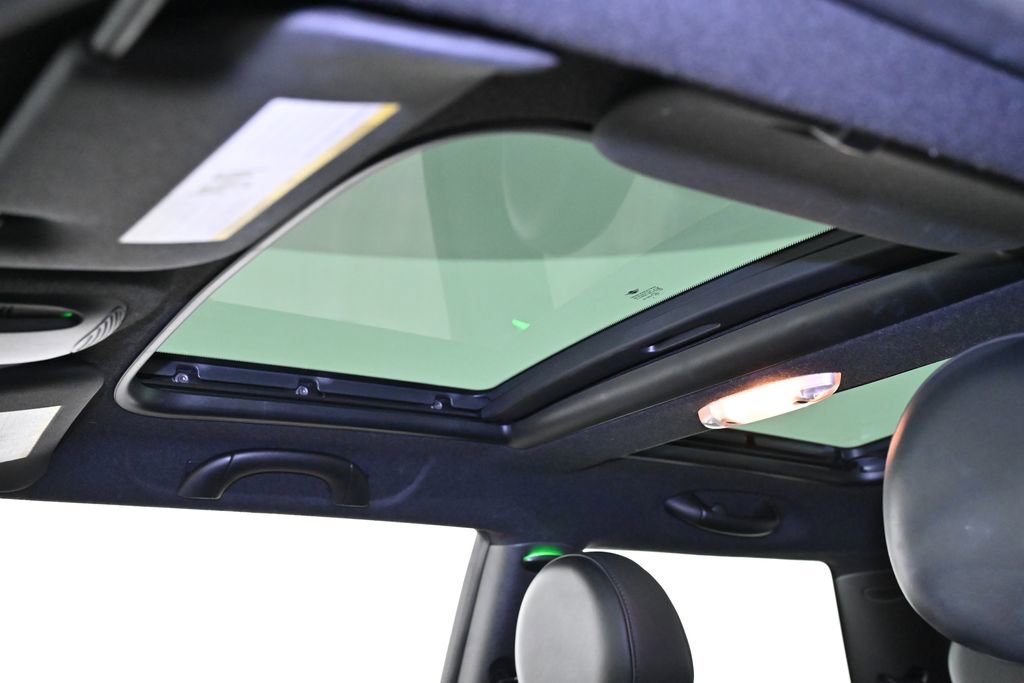 Used 2013 MINI Cooper John Cooper Works image 22