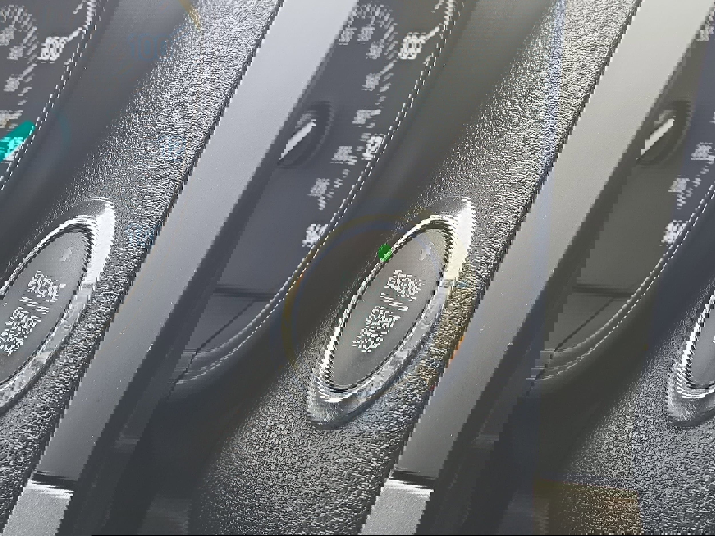 Used 2019 Ford EcoSport SES w/ SES Black Appearance Package image 21