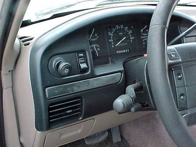 Used 1994 Ford F150 XL RWD image 17