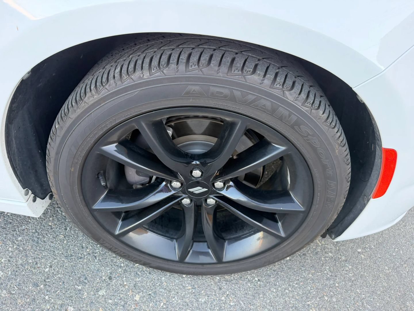 Used 2018 Dodge Charger R/T w/ Blacktop Package RWD image 33