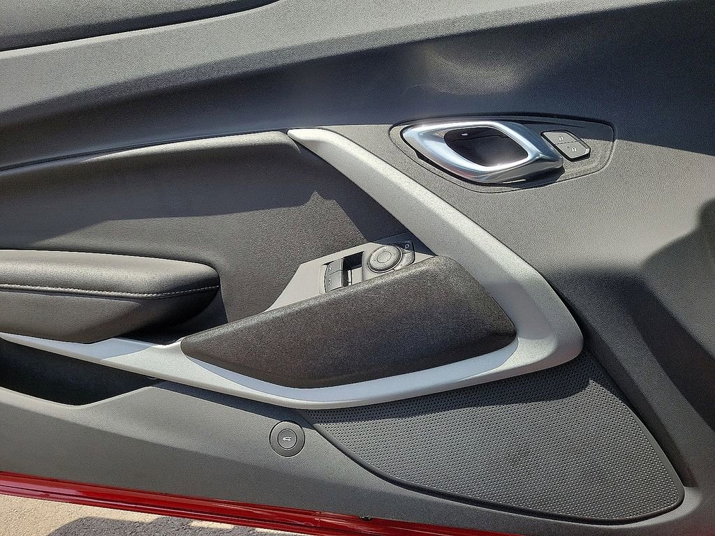 Used 2023 Chevrolet Camaro SS RWD image 15