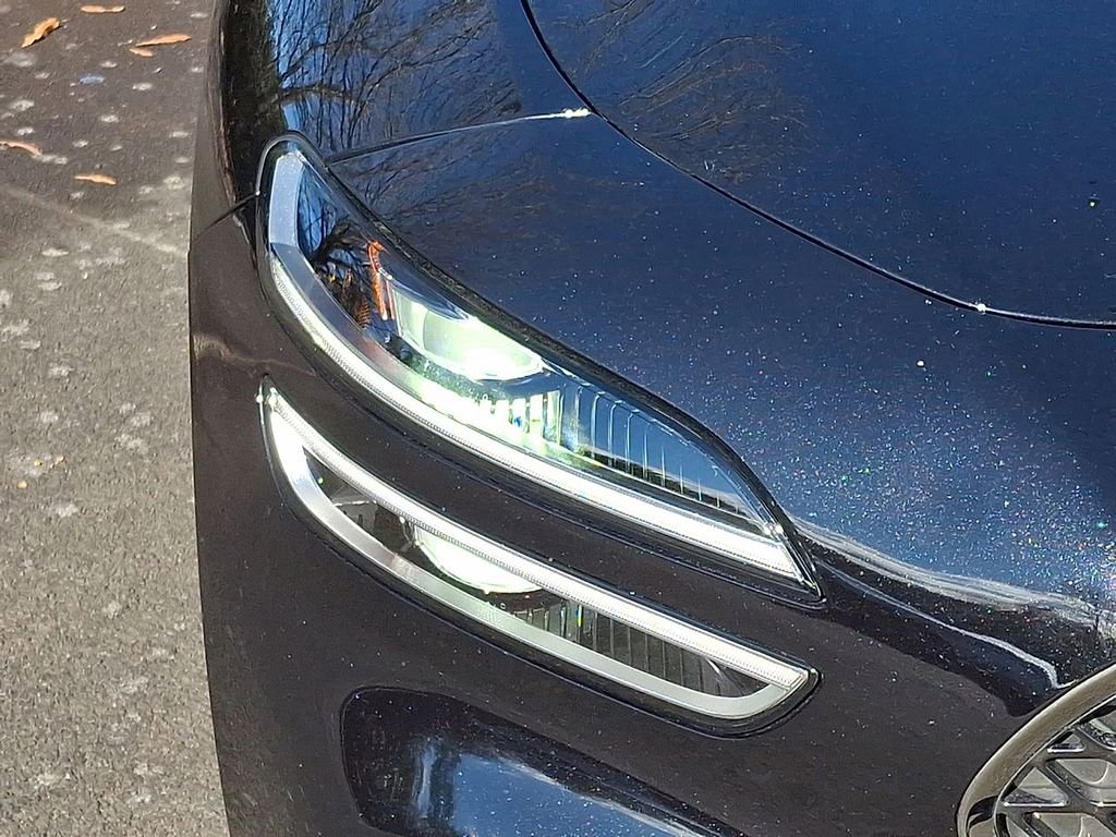 Certified 2025 Genesis G70 3.3T Advanced image 28