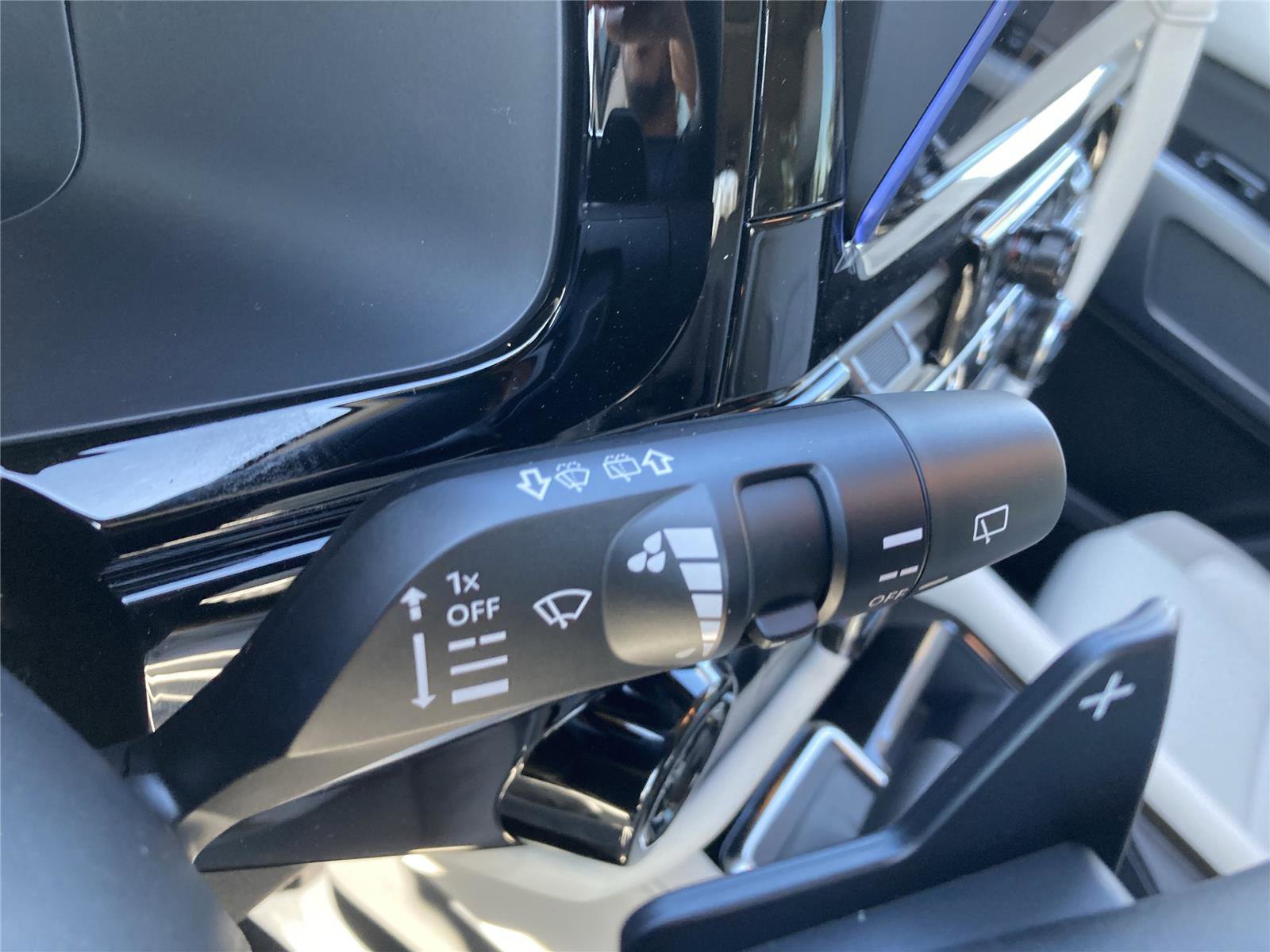 New 2026 Nissan Pathfinder SL w/ SL Premium Package image 24