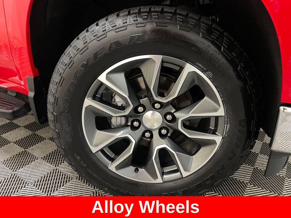 Certified 2024 Chevrolet Silverado 1500 LT AWD/4WD image 50