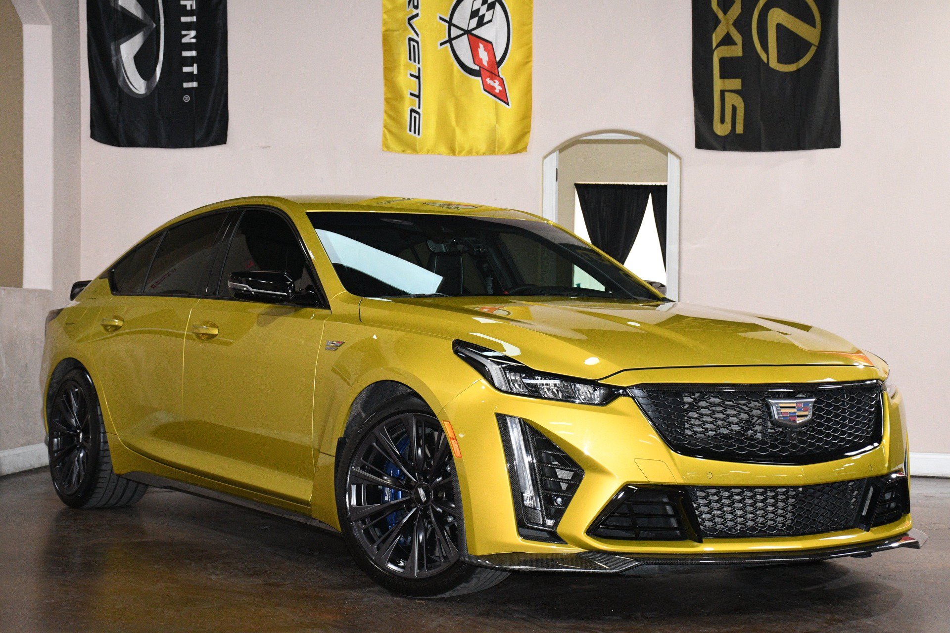 Used 2024 Cadillac CT5 V Blackwing w/ Carbon Fiber Package 2 RWD image 3