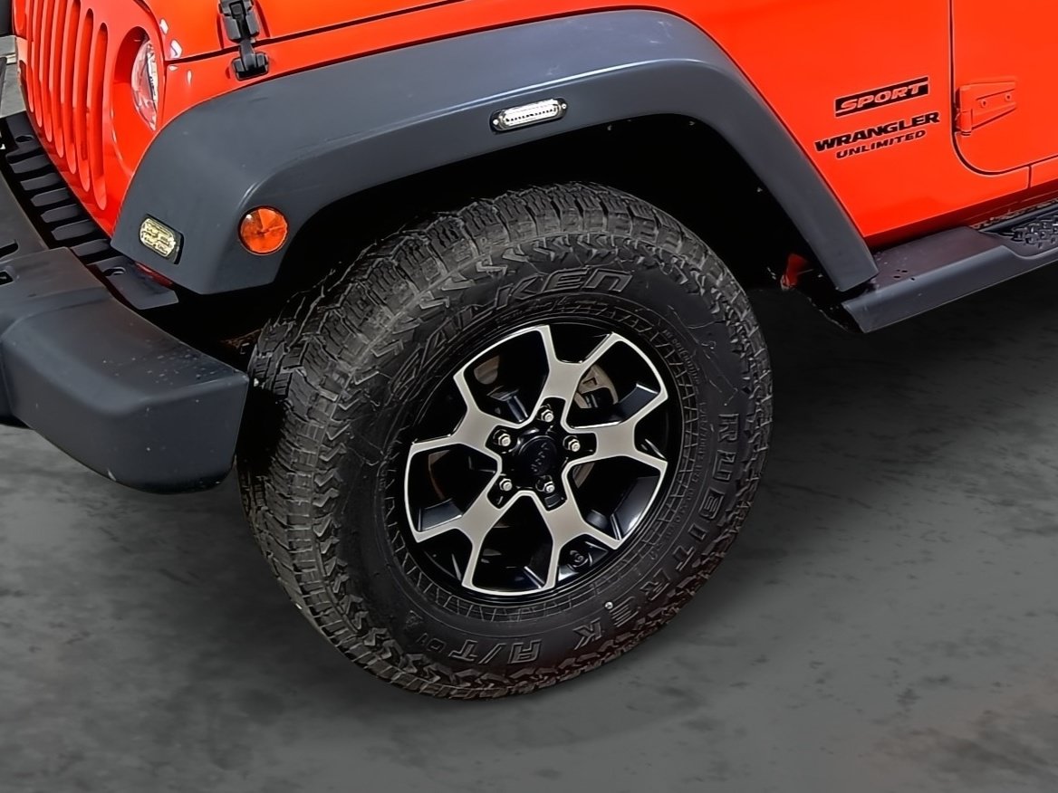 Used 2015 Jeep Wrangler Unlimited Sport w/ Quick Order Package 24S AWD/4WD image 7
