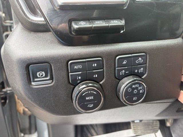 Used 2024 Chevrolet Silverado 2500 High Country w/ High Country Premium Package AWD/4WD image 10