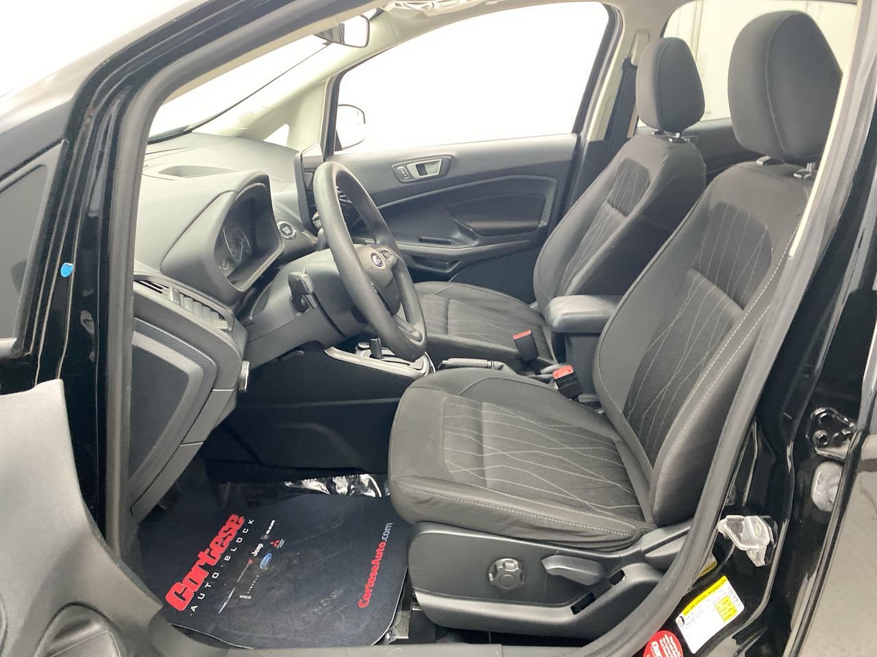 Used 2021 Ford EcoSport SE w/ Interior Protection Package AWD/4WD image 14