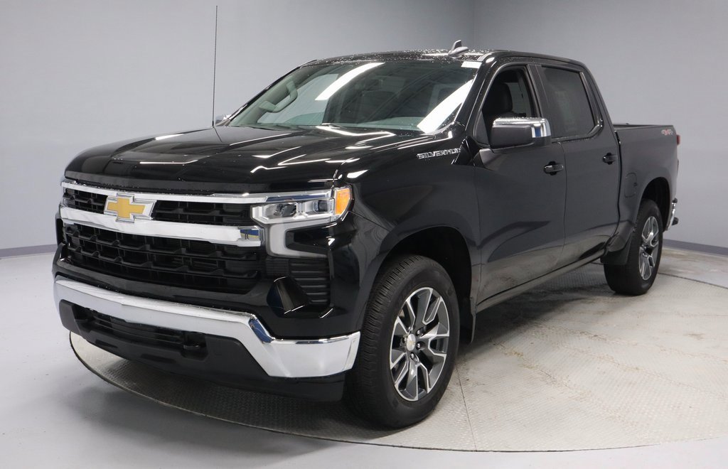 Used 2024 Chevrolet Silverado 1500 LT image 7