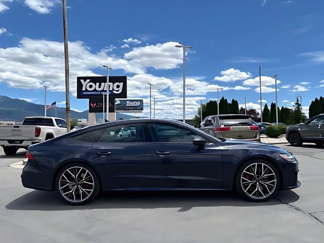 Used 2025 Audi S7 Prestige w/ Prestige Package AWD/4WD image 3