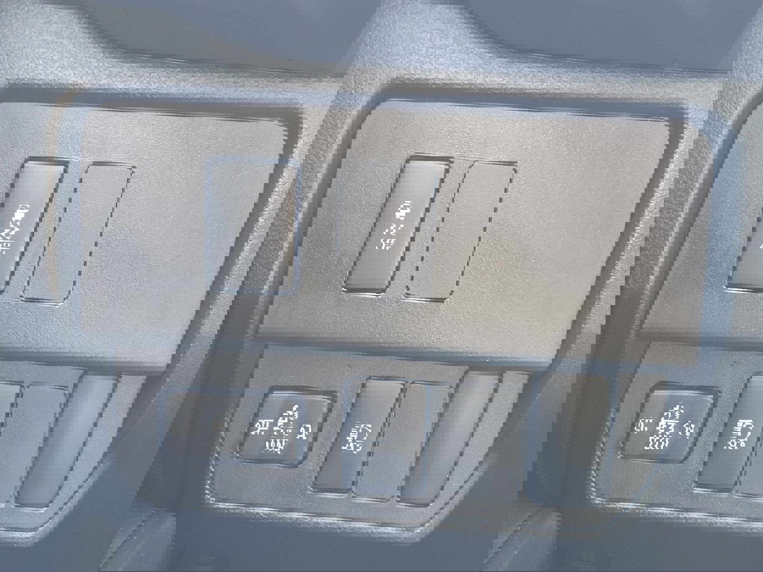 Used 2023 Toyota Tacoma SR image 17