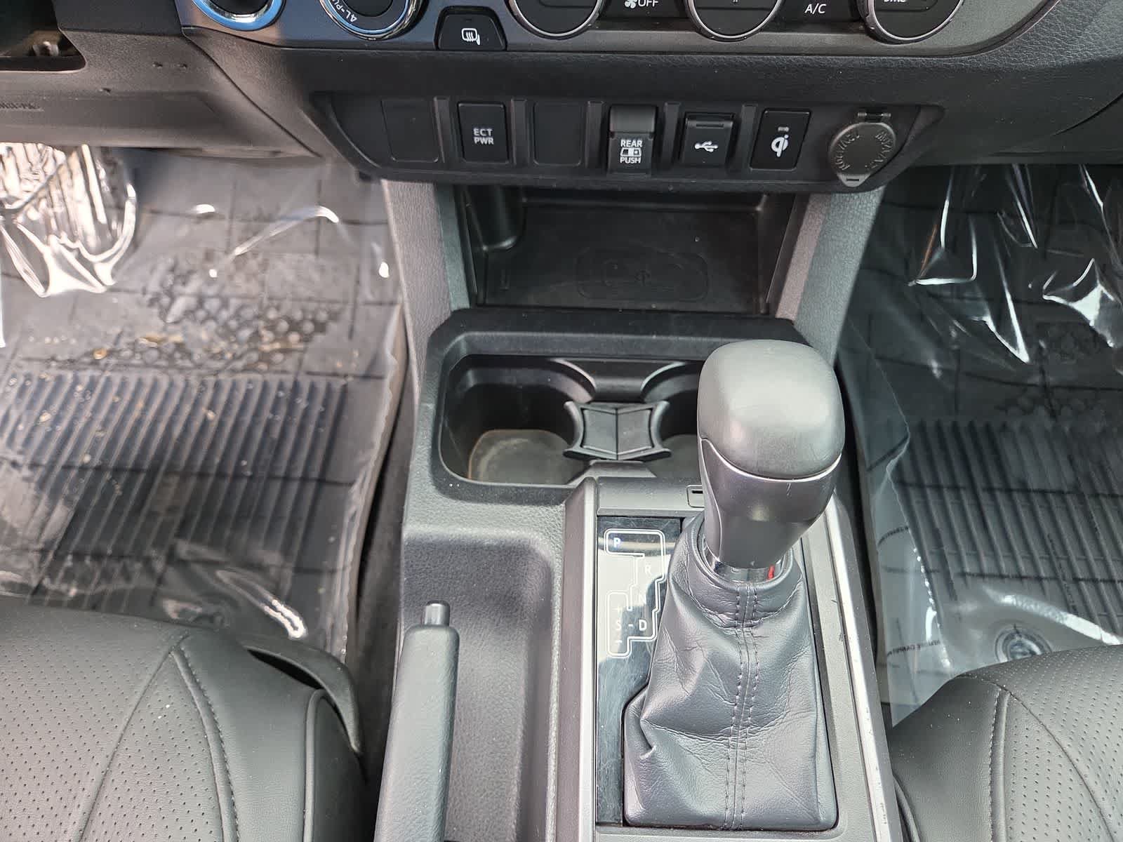 Used 2023 Toyota Tacoma TRD Off-Road AWD/4WD image 25