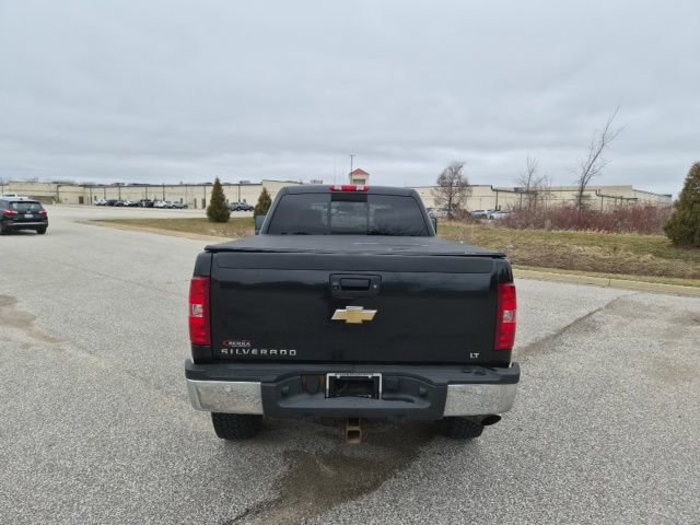 Used 2010 Chevrolet Silverado 2500 LT w/ Interior Plus Package AWD/4WD image 6