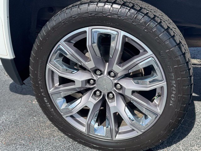 Used 2022 GMC Sierra 1500 Denali w/ Denali Reserve Package AWD/4WD image 6