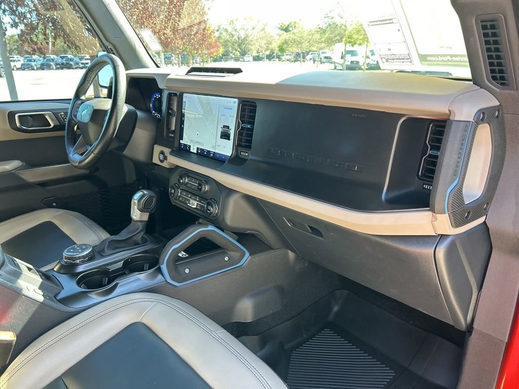Used 2023 Ford Bronco Wildtrak image 41
