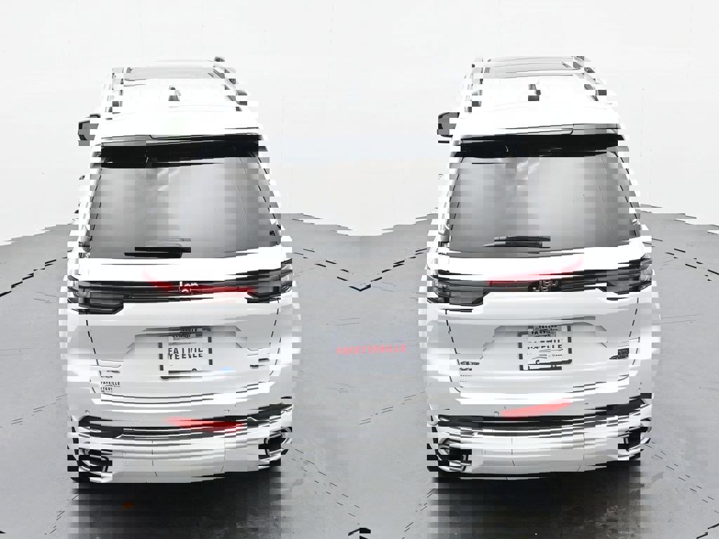 Used 2023 Jeep Grand Cherokee Overland image 23