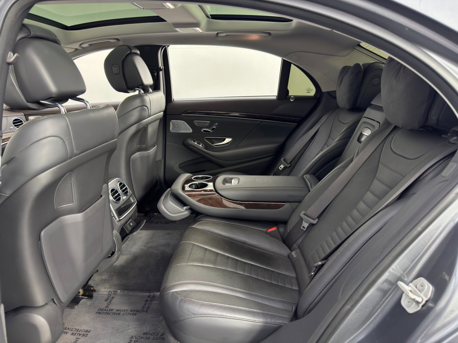 Used 2018 Mercedes-Benz S 560 Sedan image 42