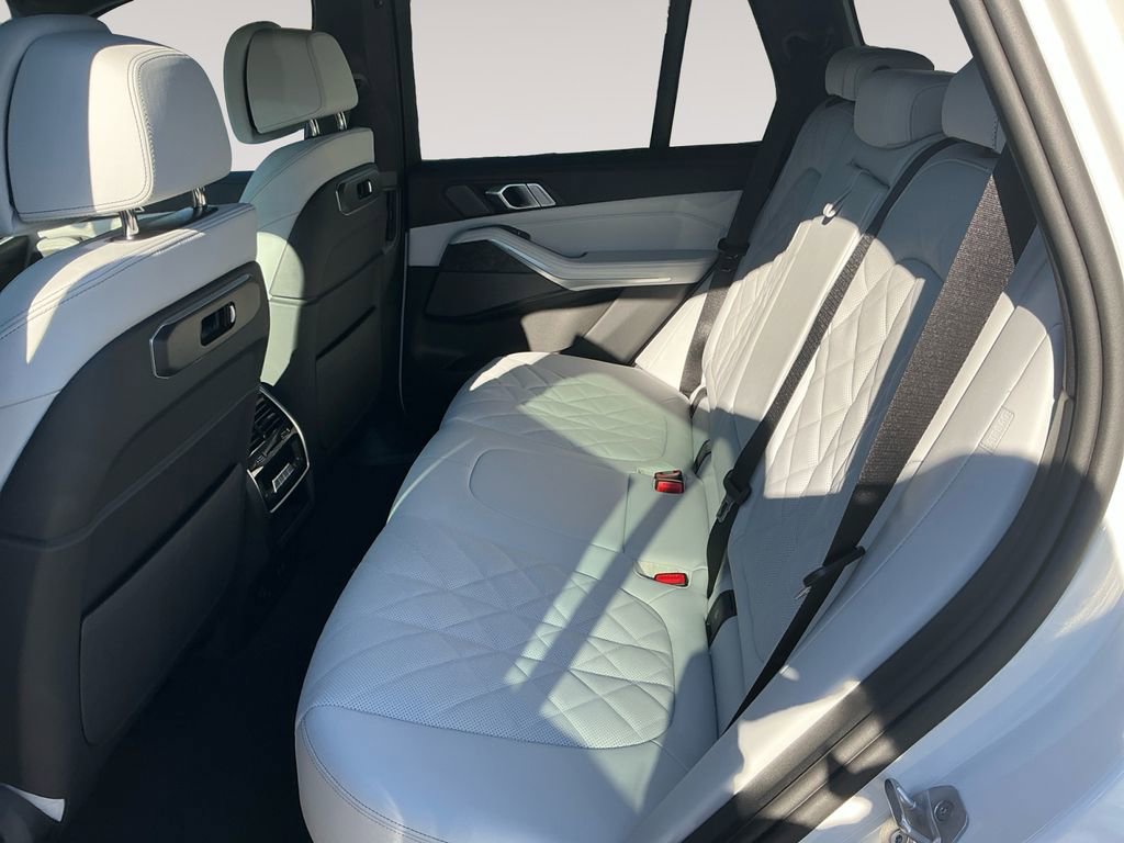 New 2026 BMW X5 xDrive40i image 13