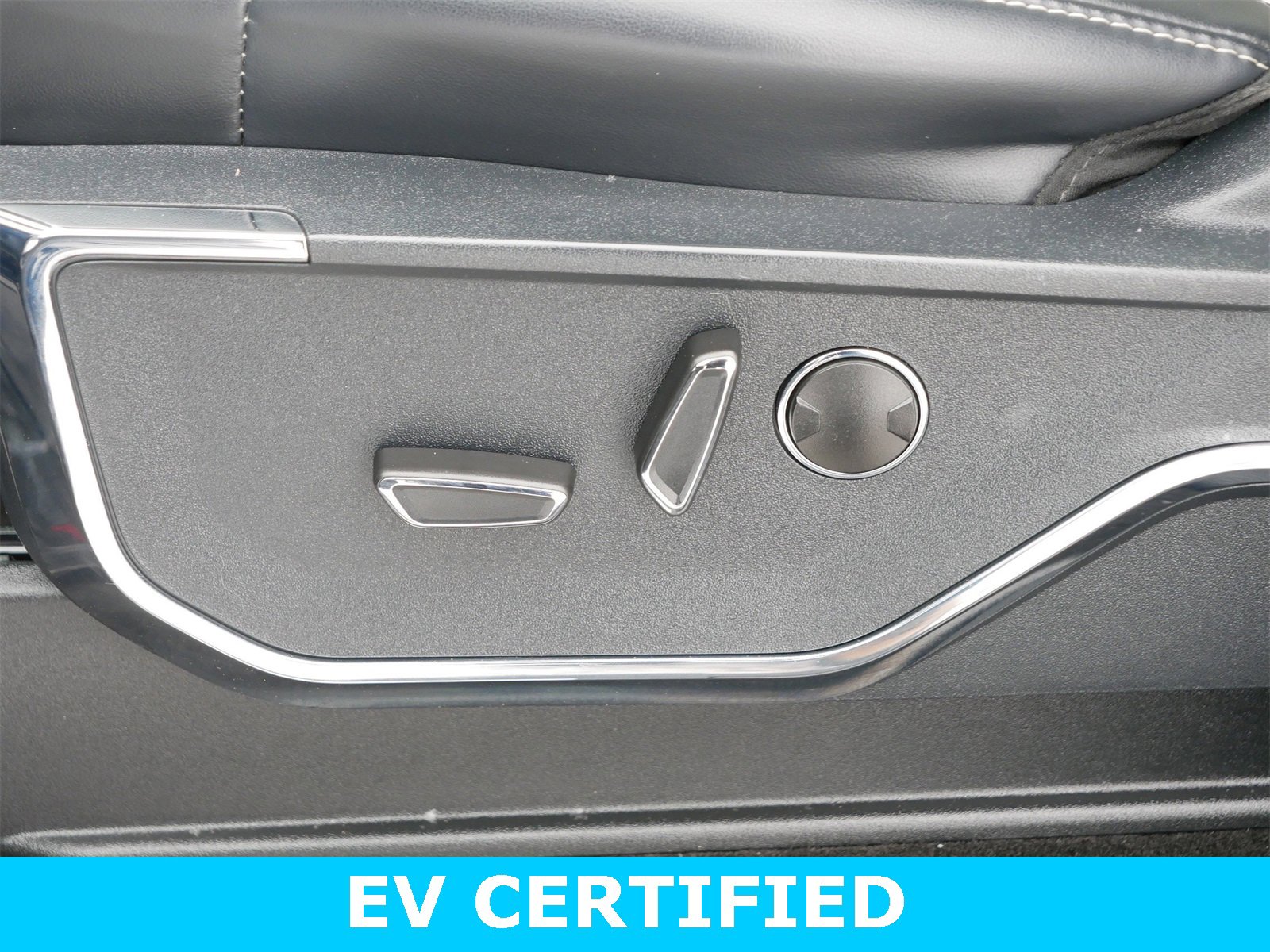 Certified 2022 Ford F150 Lightning Platinum image 13