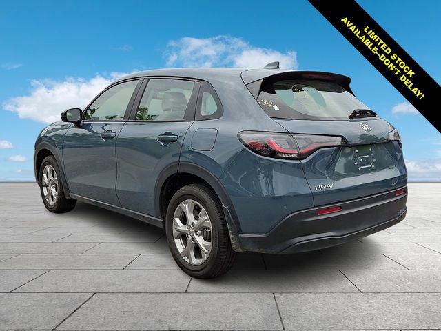 Used 2025 Honda HR-V LX image 5