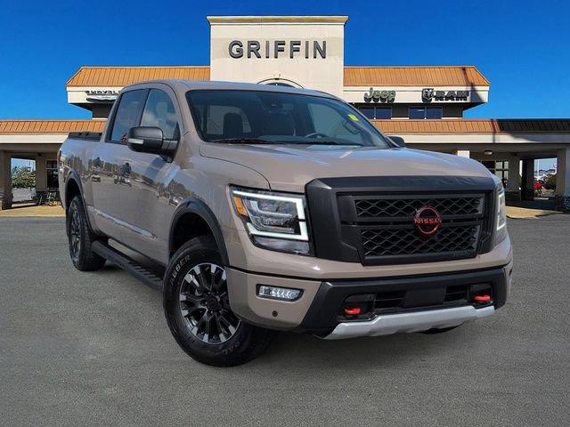 Used 2024 Nissan Titan PRO-4X w/ Pro-4x Convenience Package AWD/4WD video 1