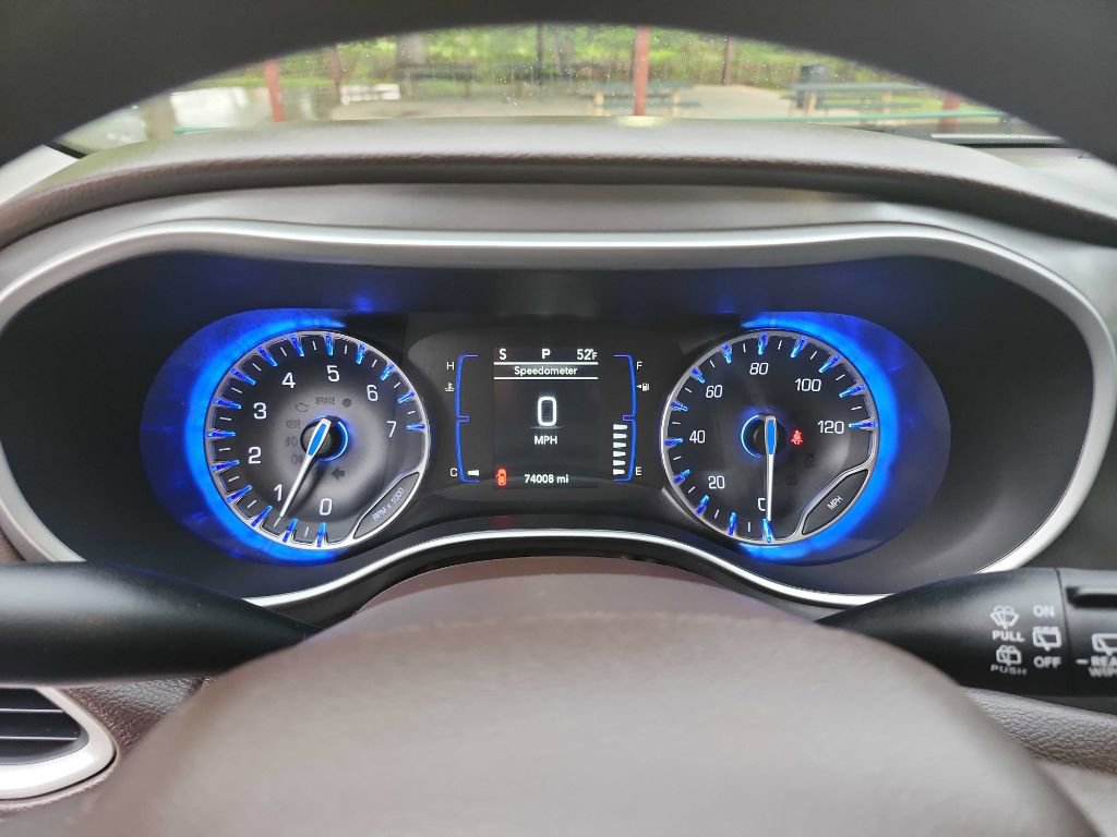 Used 2019 Chrysler Pacifica Touring Plus w/ Tire & Wheel Group image 19