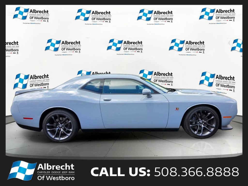 Used 2021 Dodge Challenger R/T Scat Pack RWD image 6