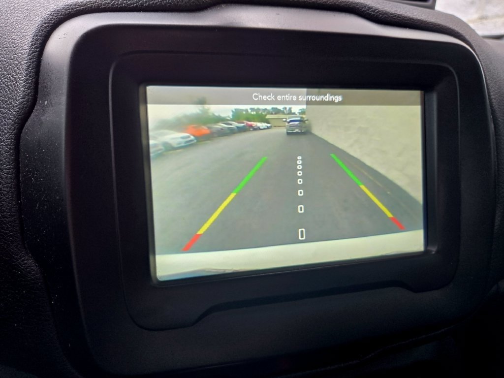 Used 2019 Jeep Renegade Latitude w/ Cold Weather Group AWD/4WD image 25