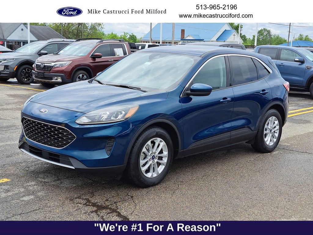 Used 2020 Ford Escape SE image 1
