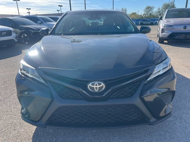 Used 2019 Toyota Camry SE w/ Carpet Mat Package image 8
