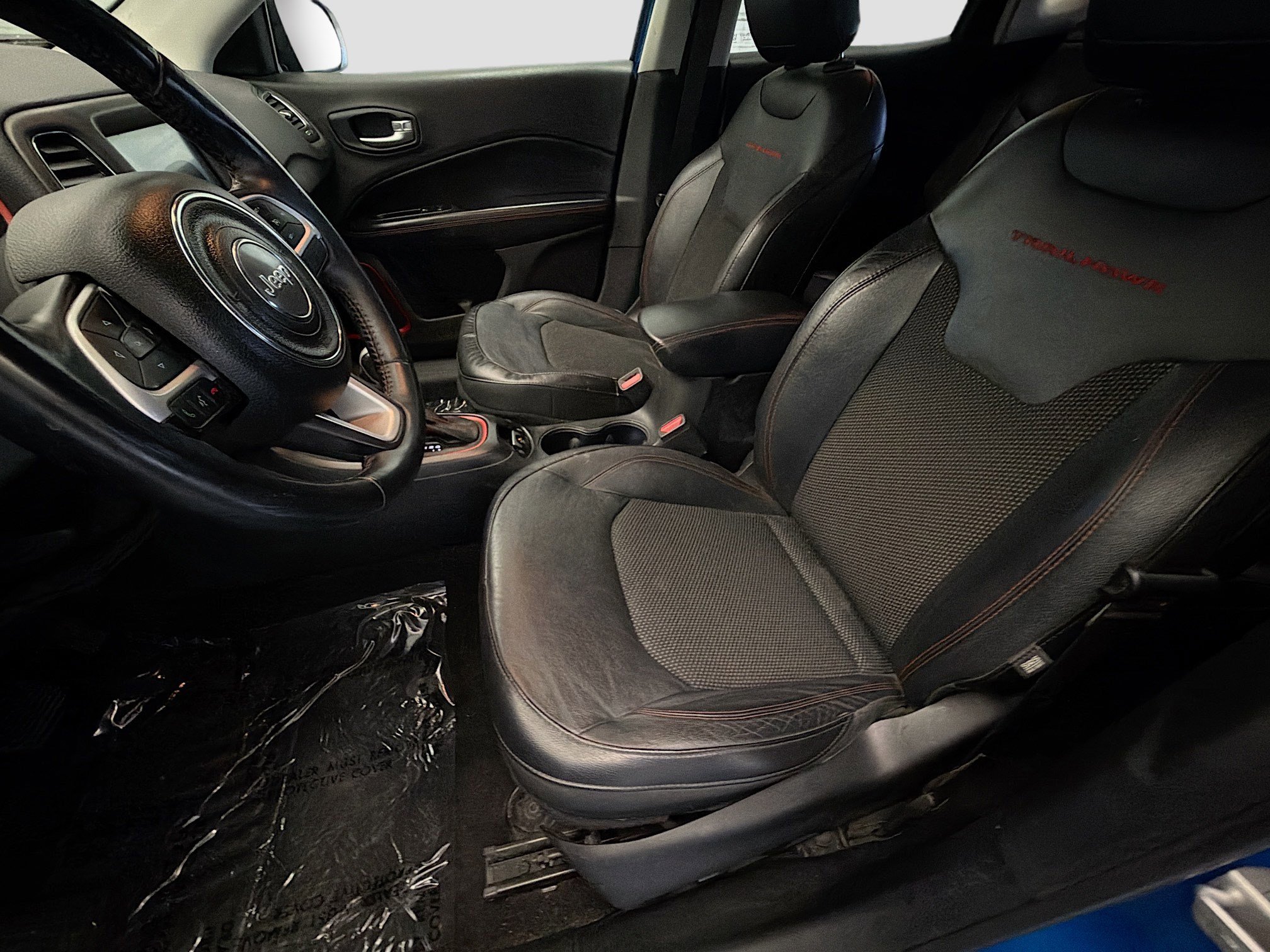 Used 2018 Jeep Compass Trailhawk w/ Navigation Group image 11