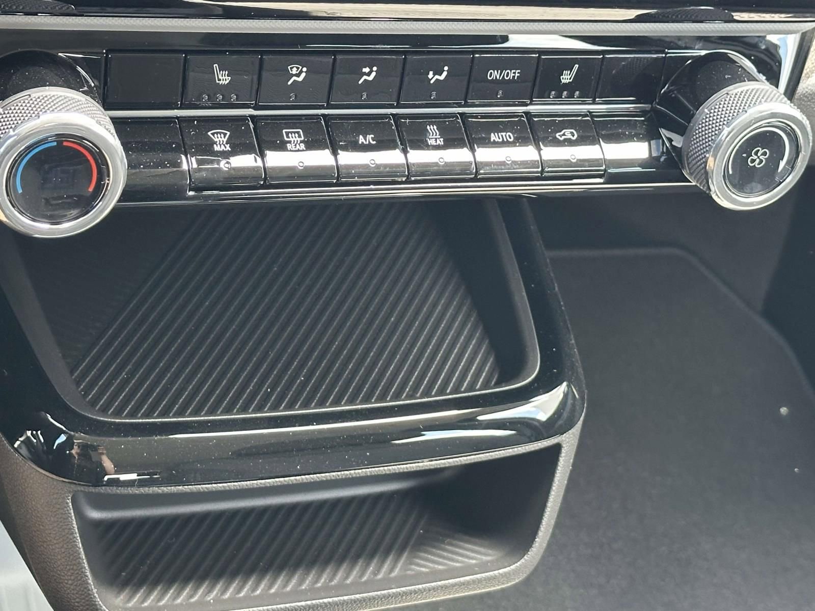 New 2027 Chevrolet Bolt LT FWD image 12