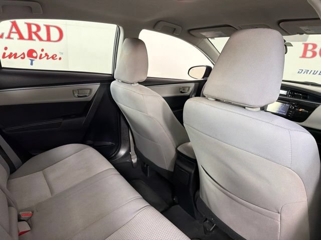 Used 2015 Toyota Corolla LE FWD image 19