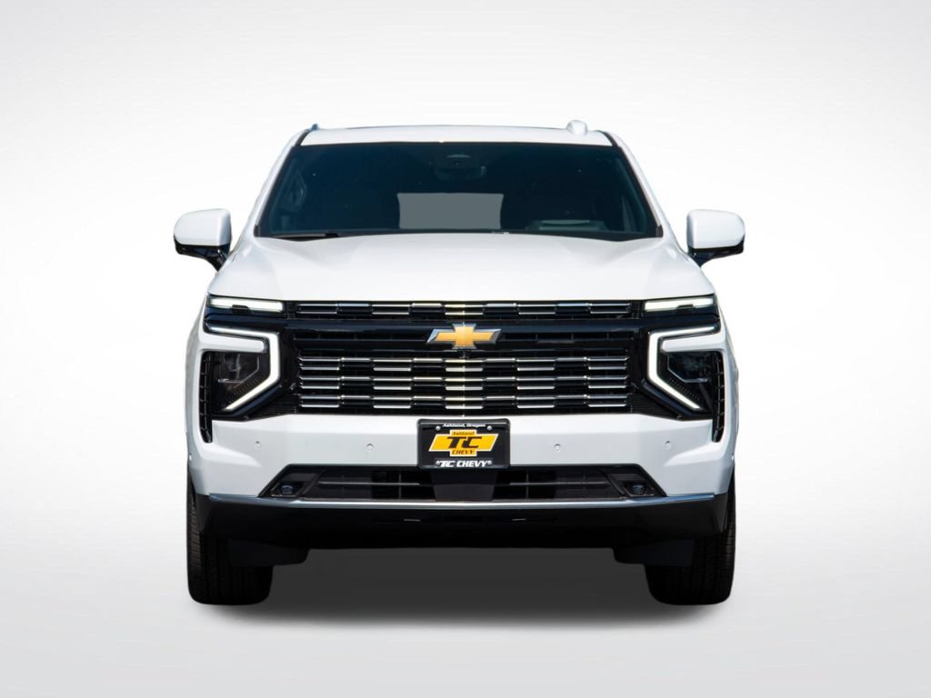 New 2026 Chevrolet Suburban High Country AWD/4WD image 2