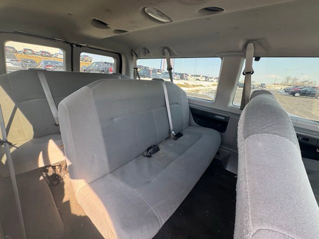 Used 2011 Ford E-350 and Econoline 350 XLT image 14