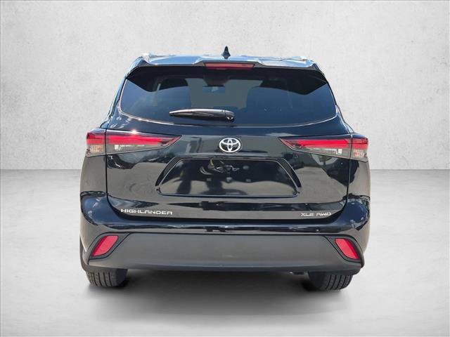 Used 2026 Toyota Highlander XLE AWD/4WD image 7